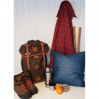 Stikkan Design Kuddfodral Fjällfika varm choklad och jägarsnus Blå