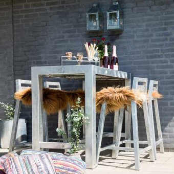 Galvat barbord och barstolar flera storlekar