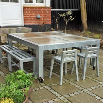 Quadro galvat matbord med hjul, 2x2