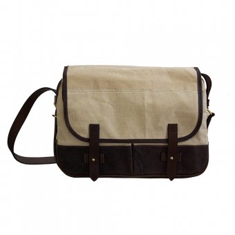 Oscar Borgström Hemingway MK II Messenger Bag rå vaxad canvas