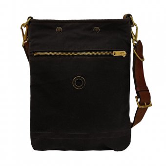 Oscar Borgström Flat Bag Axelremsväska 30x37x4cm oljevaxad vintage canvas black earth