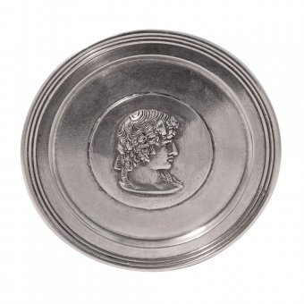 Munka Sweden Coaster i tenn med Athena medaljong i mitten