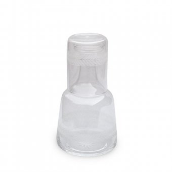 Munka Sweden Lagerkrans, handgraverad nattflaska med glas