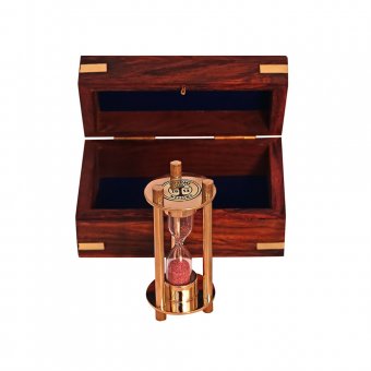 Gusums Messing Timglas i mässing i träask