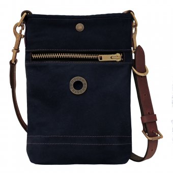 Oscar Borgström Flat Bag Axelremsväska 23x28x4cm oljevaxad vintage canvas navy